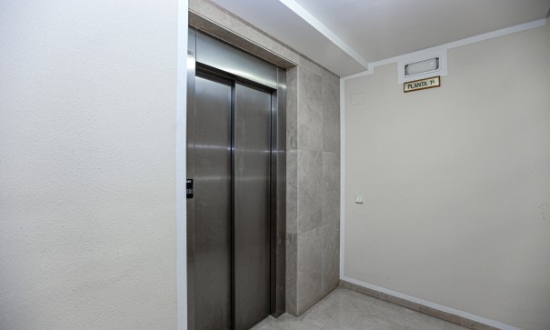 Videresalg - Lejlighed lejlighed -
La Mata