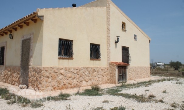 Sale - Finca Country Property -
Pinoso - Pinoso Alicante