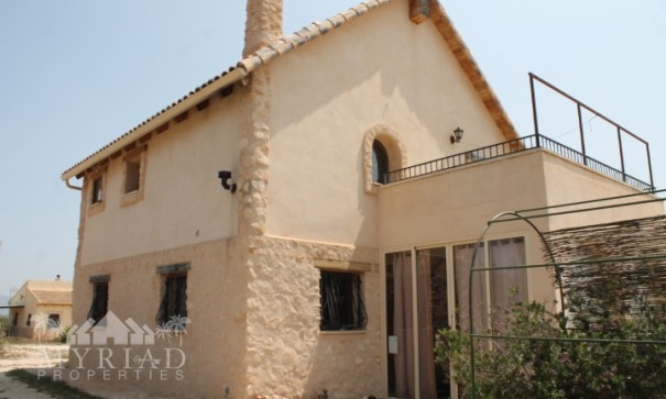 Sale - Finca Country Property -
Pinoso - Pinoso Alicante