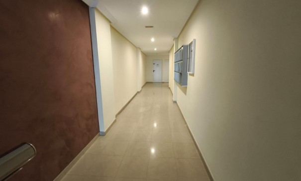 Sale - Apartment Flat -
San Isidro De Albatera - San Isidro