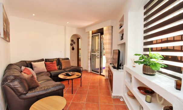 Herverkoop - Apartement Flat -
Punta Prima
