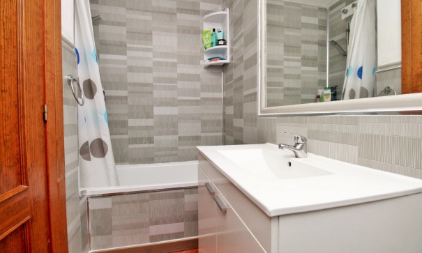 Herverkoop - Apartement Flat -
Punta Prima