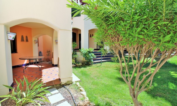 Herverkoop - Apartement Flat -
Punta Prima