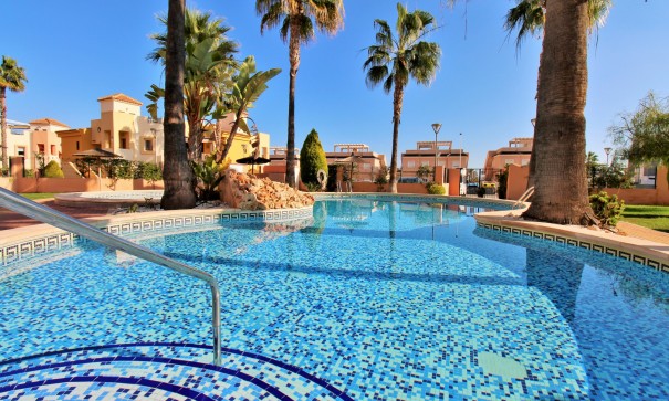 Herverkoop - Apartement Flat -
Punta Prima