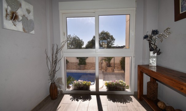 Sale - Detached Villa -
Orihuela Costa - Playa Flamenca