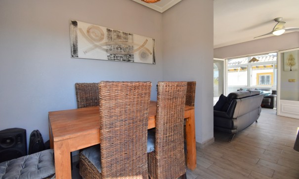 Sale - Detached Villa -
Orihuela Costa - Playa Flamenca