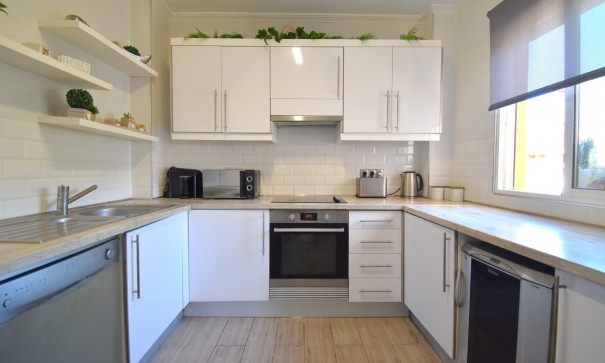 Sale - Detached Villa -
Orihuela Costa - Playa Flamenca