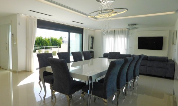 Sale - Detached Villa -
San Miguel de Salinas