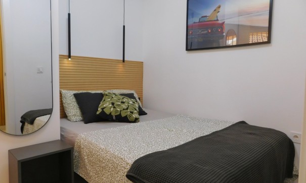 Resale - Wohnung Appartement -
Torrevieja