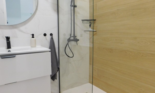 Resale - Wohnung Appartement -
Torrevieja