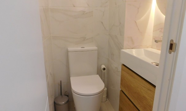 Resale - Wohnung Appartement -
Torrevieja