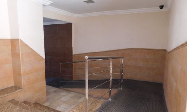 Resale - Wohnung Appartement -
Torrevieja