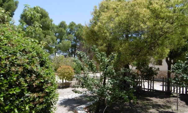 Resale - Freistehende Villa -
Yecla