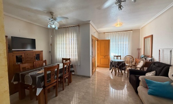 Sale - Apartment Flat -
Torrevieja - Las Piscinas Naturales