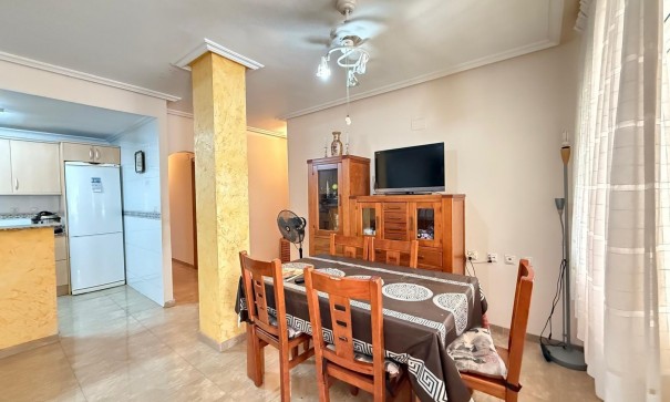 Sale - Apartment Flat -
Torrevieja - Las Piscinas Naturales