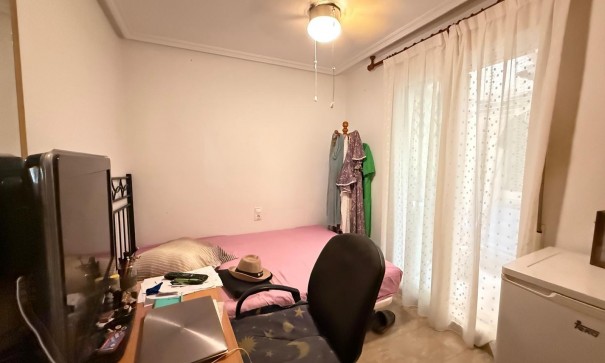 Sale - Apartment Flat -
Torrevieja - Las Piscinas Naturales