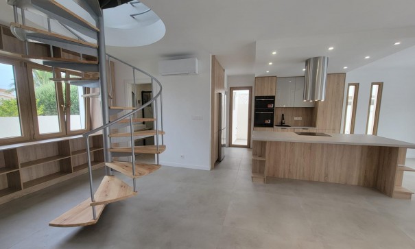 Återförsäljning - Fristående villa -
Orihuela Costa - Cabo Roig