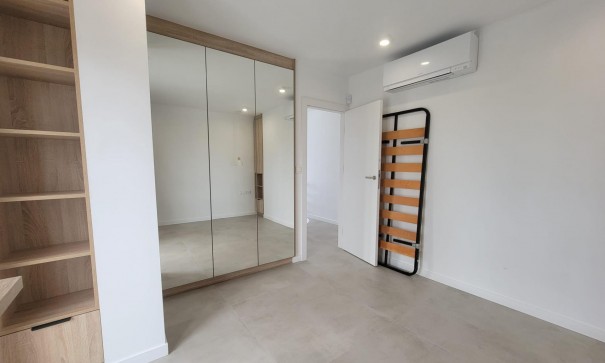 Återförsäljning - Fristående villa -
Orihuela Costa - Cabo Roig