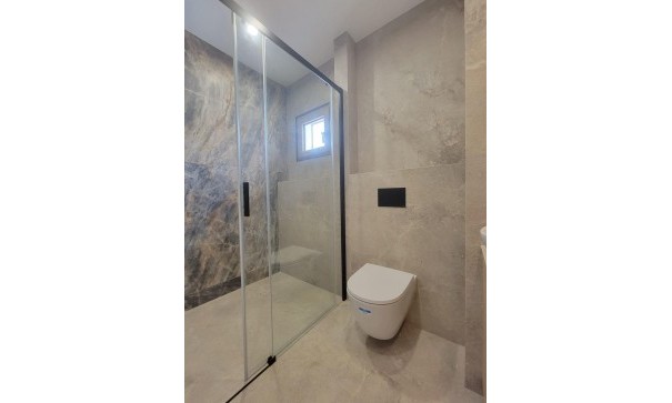 Återförsäljning - Fristående villa -
Orihuela Costa - Cabo Roig