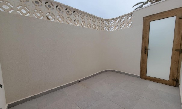 Återförsäljning - Fristående villa -
Orihuela Costa - Cabo Roig