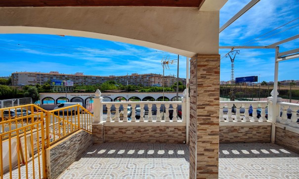 Revente - Appartement -
Torrevieja - torrevieja