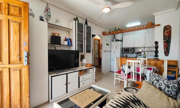 Revente - Appartement -
Torrevieja - torrevieja