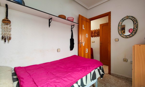 Revente - Appartement -
Torrevieja - torrevieja