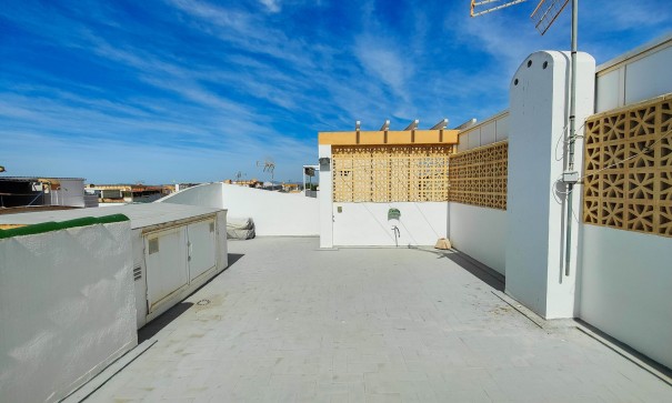 Revente - Appartement -
Torrevieja - torrevieja