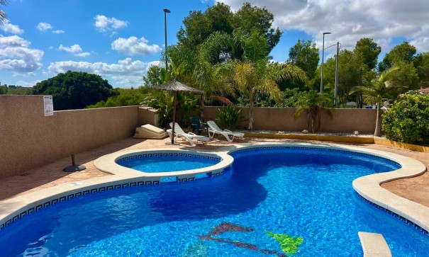 Sale - Town house -
Algorfa - Montemar