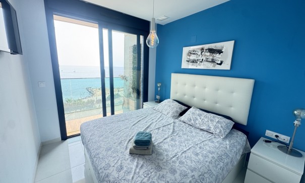 Revente - Appartement -
Punta Prima