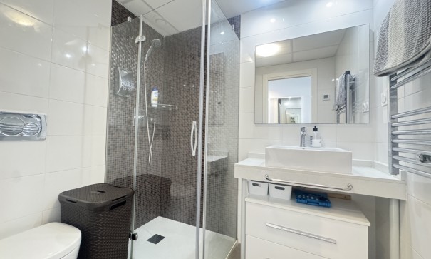 Revente - Appartement -
Punta Prima