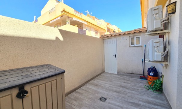 Sale - Apartment Flat -
Orihuela Costa - La Zenia