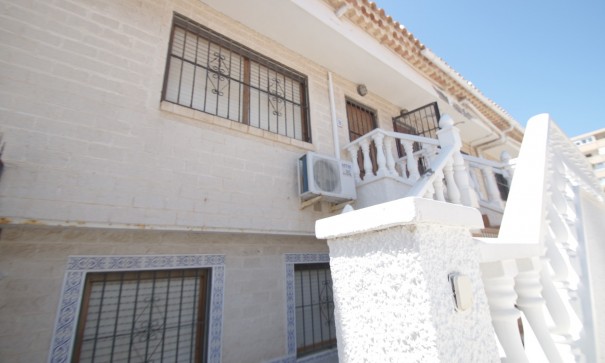 Sale - Apartment Flat -
La Mata - Playa