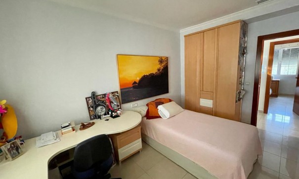 Herverkoop - Vrijstaande Villa -
Albatera