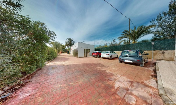 Videresalg - Fritliggende villa -
Albatera