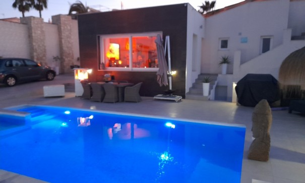 Revente - Villa Individuelle -
Rojales - Cuidad Quesada