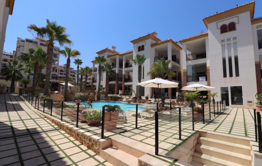 Sale - Apartment / flat -
Guardamar del Segura - Marjal Beach