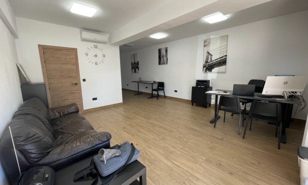 Resale - Kommerziell -
Guardamar del Segura - Comunidad Valenciana