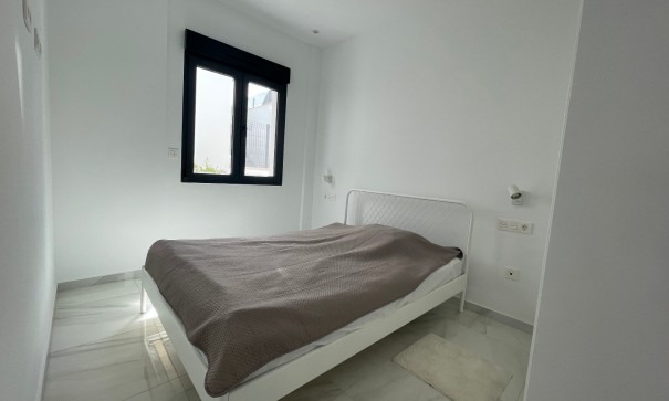 Videresalg - Dobbeltvilla -
Benijofar