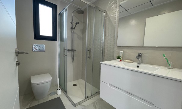 Videresalg - Dobbeltvilla -
Benijofar