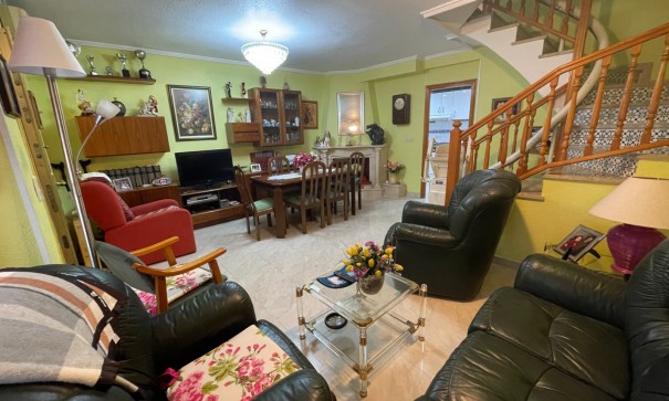 Sprzedaż - Dom miejski -
Guardamar del Segura