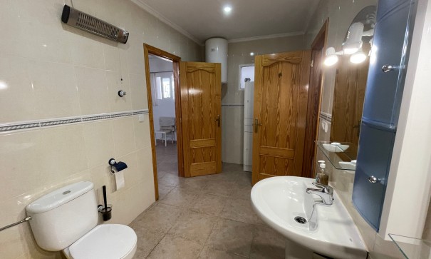 Revente - Villa Individuelle -
Daya Nueva