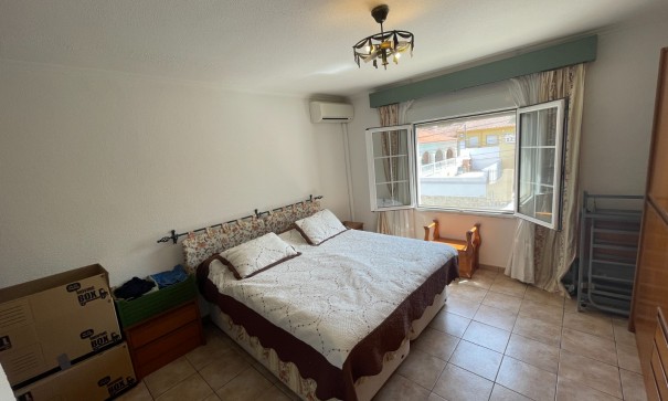 Sale - Detached Villa -
Benijofar - Pueblo