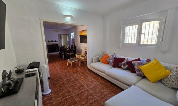 Sale - Finca Country Property -
La Zarza