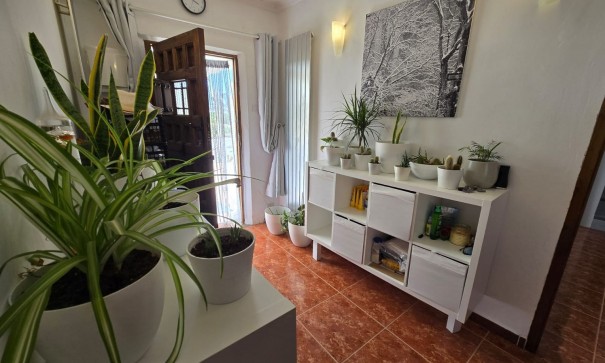 Sale - Finca Country Property -
La Zarza