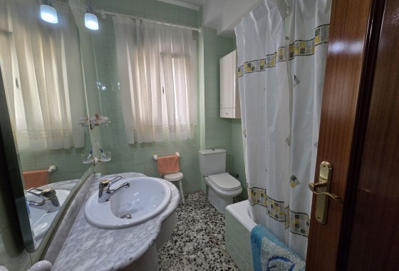 Revente - Appartement -
SAX