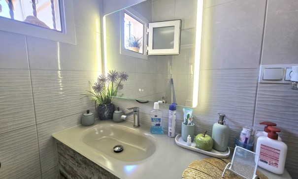 Sale - Villa -
Torrevieja - Torre la mata