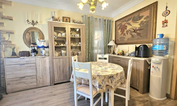 Sale - Villa -
Torrevieja - Torre la mata