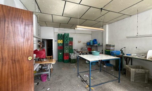 Herverkoop - Stadswoning -
La Romana