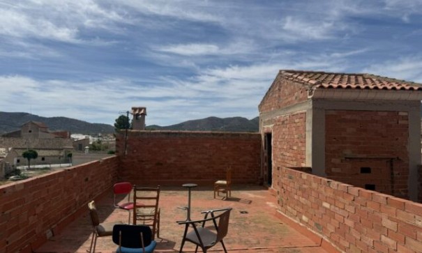 Herverkoop - Stadswoning -
La Romana